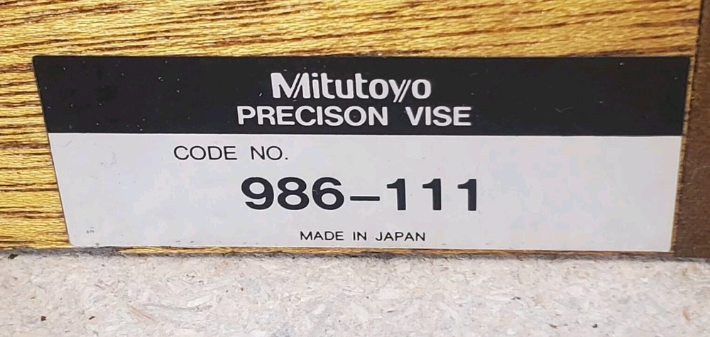 Mitutoyo No. 986-111 percision toolmakers vise