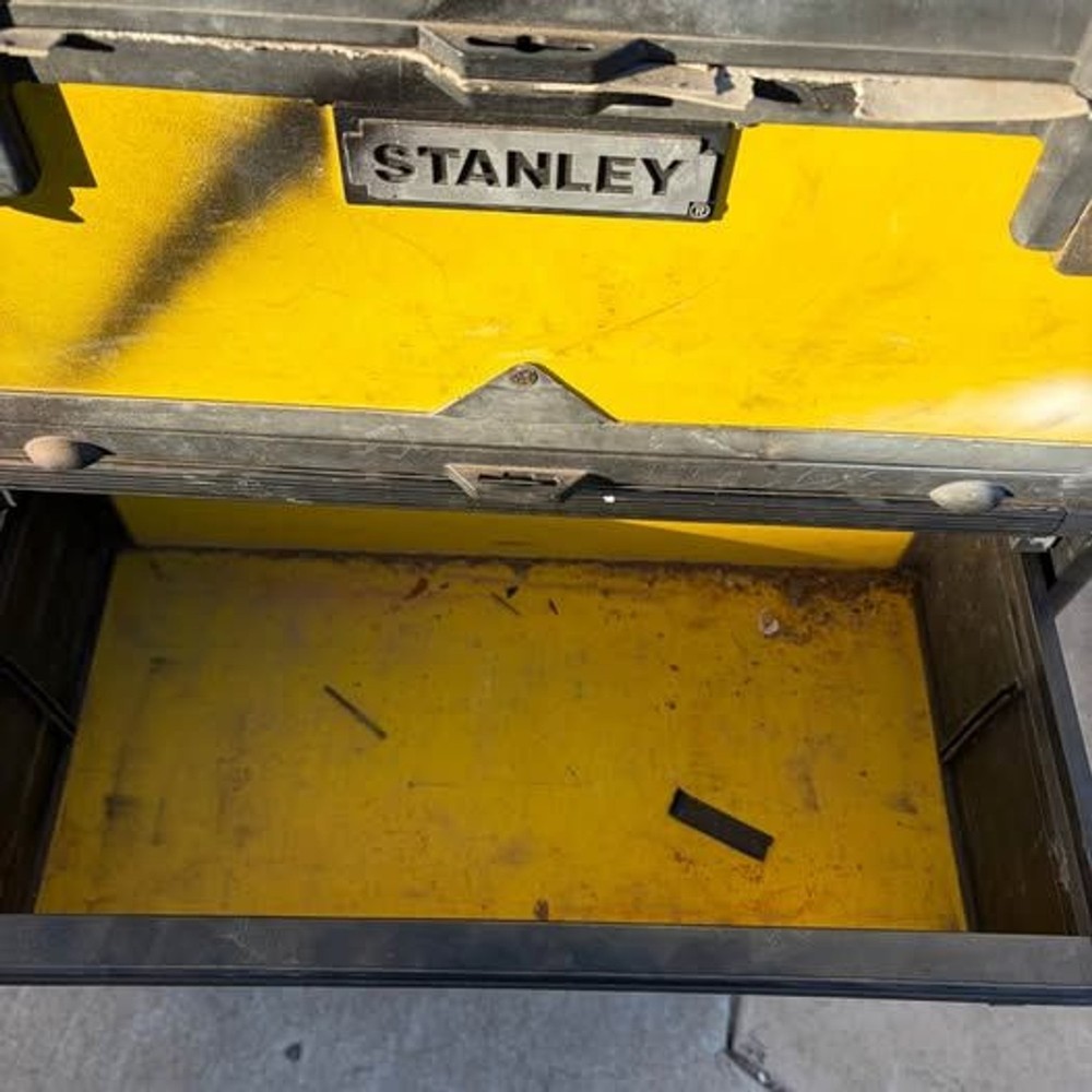 Stanley mobile tool box