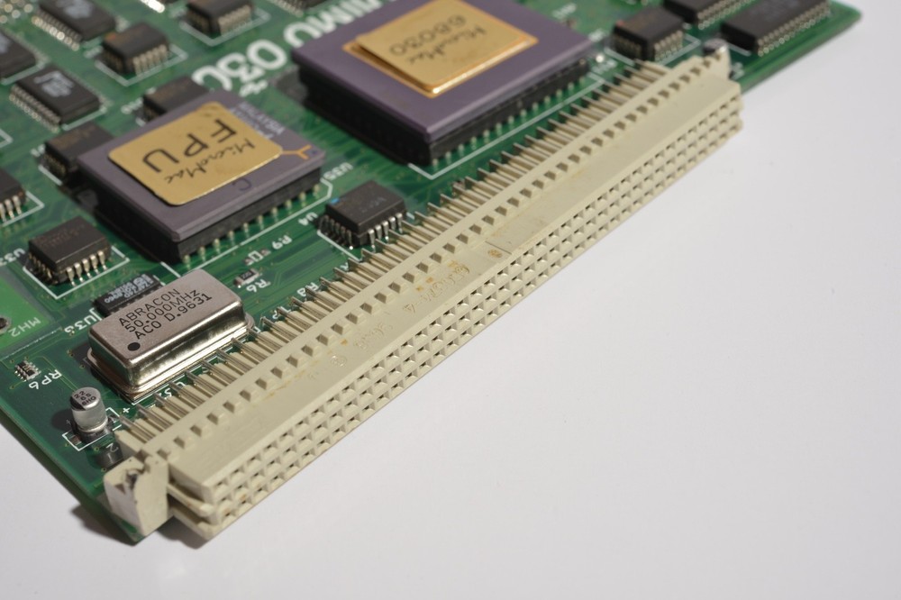 MicroMac Diimo 030 Accelerator Adapter for Macintosh SE/30