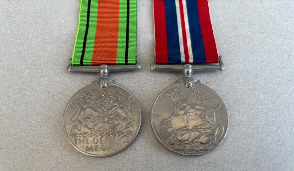 WW2 WAR & DEFENCE MEDALS