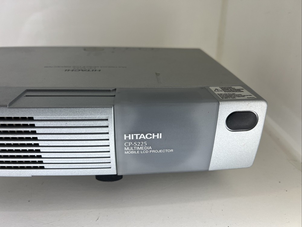 Hitachi Projector CP-S225 Multimedia Mobile LCD Projector With Mount and Remote