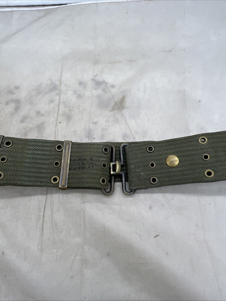Vietnam War US Pistol Web Belt (FF265