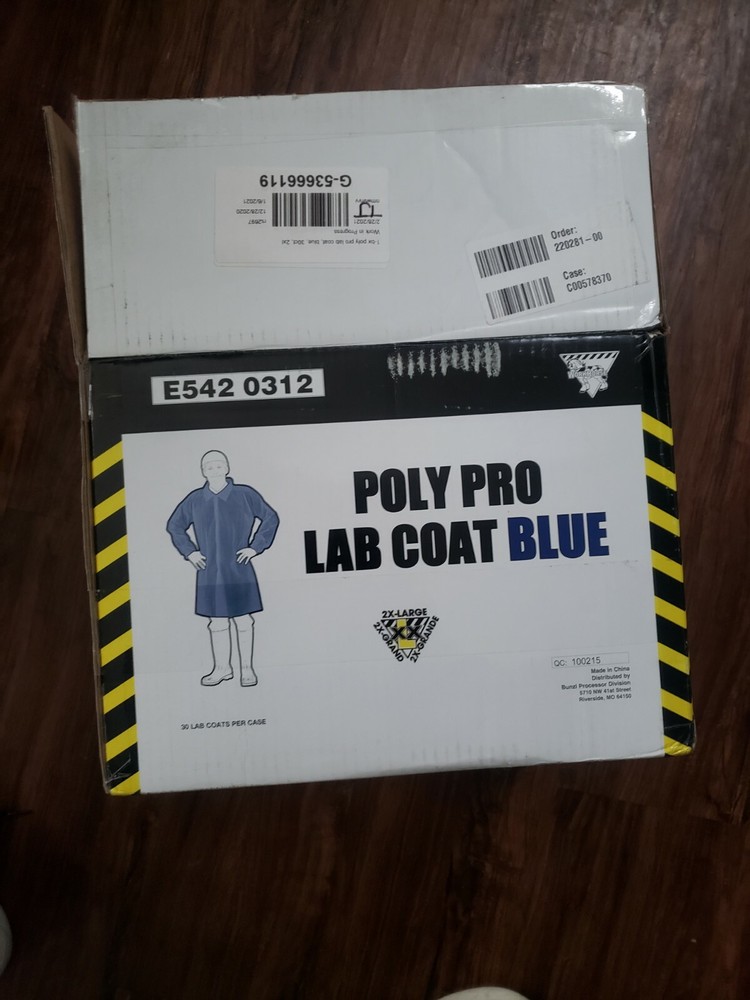 Disposable Poly Pro Lab Coat Blue case of 30 2XL New Open Box