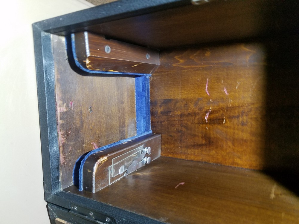 Vintage Spencer Buffalo Binocular Microscope  - Functional-in case-very nice co