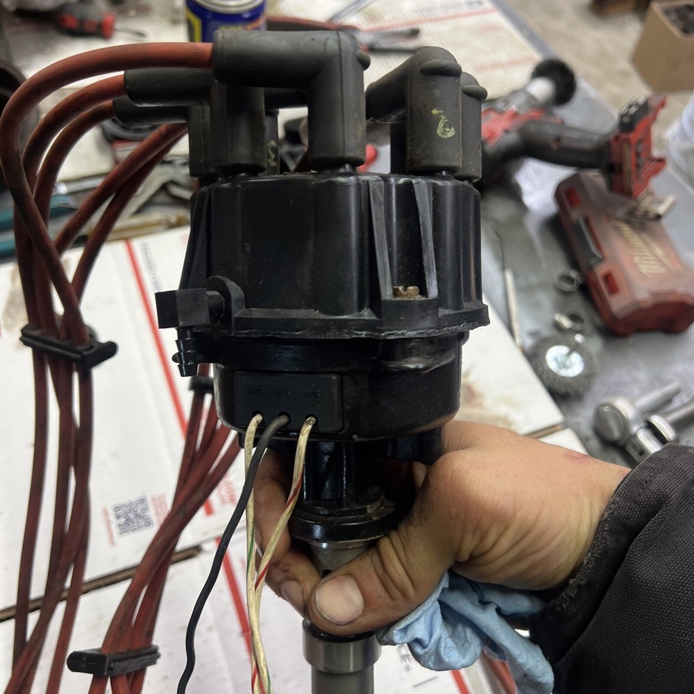 Used Mercruiser Thunderbolt IV Marine Engine Ignition Distributor