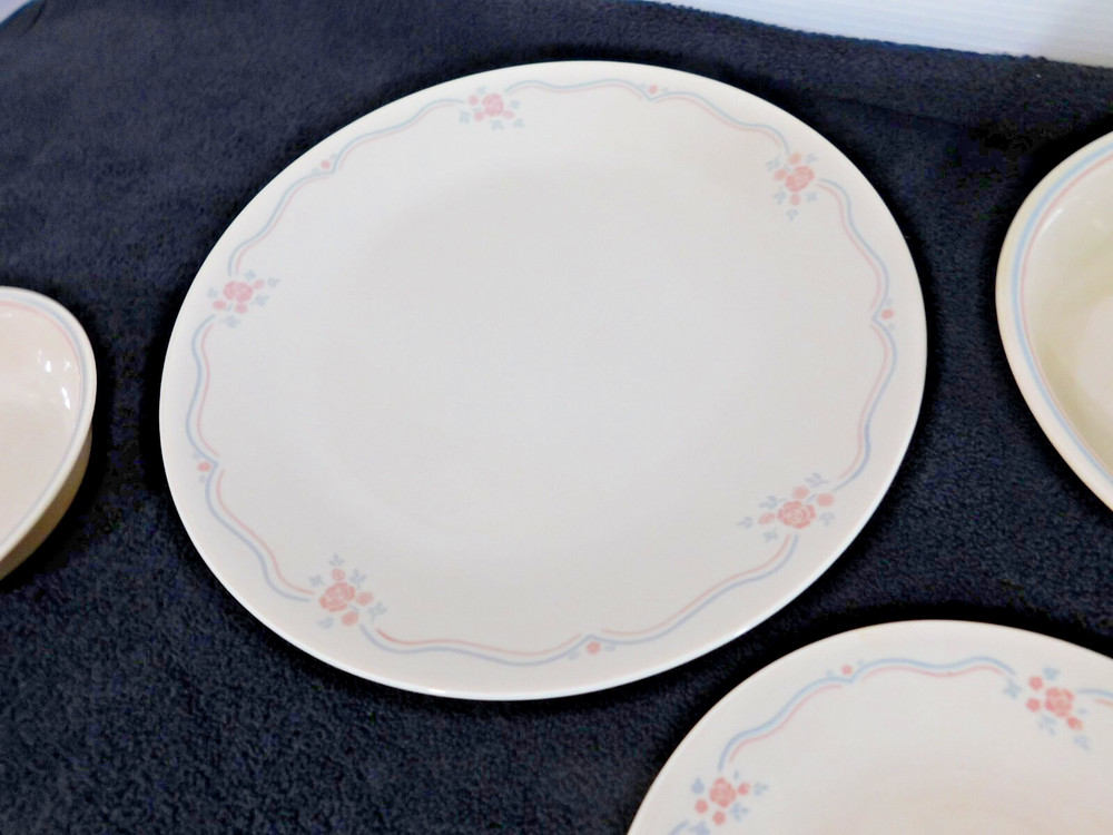 Corelle English Breakfast 16 Pieces Table Dinner Setting for 4 People