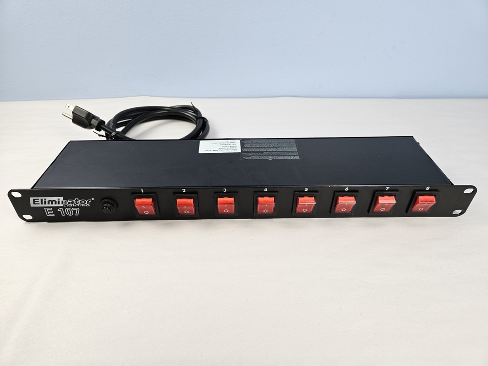 Eliminator Lighting Controller E-107 Rack Mount 8-Switch Power Strip Center 115V