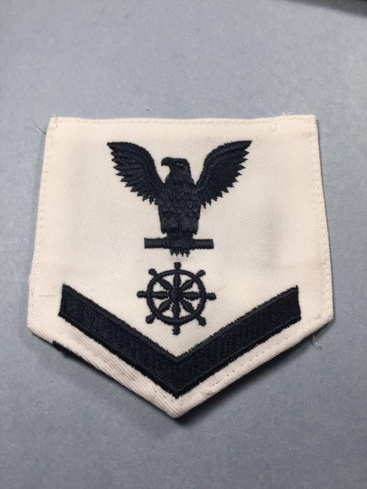US Navy - Quartermaster Rate 3rd class (Bk/white) male size