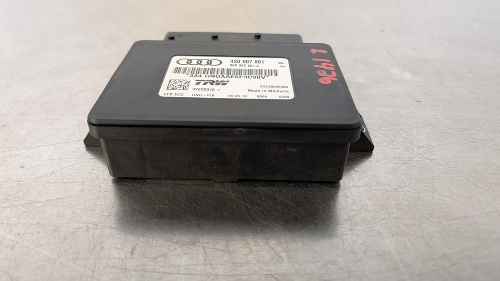 EB1426 2017 17 AUDI R8 ELECTRONIC PARKING BRAKE CONTROL MODULE