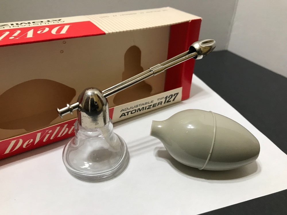 DeVilbiss - Adjustable Tip Glass Bottle Atomizer - Model 127