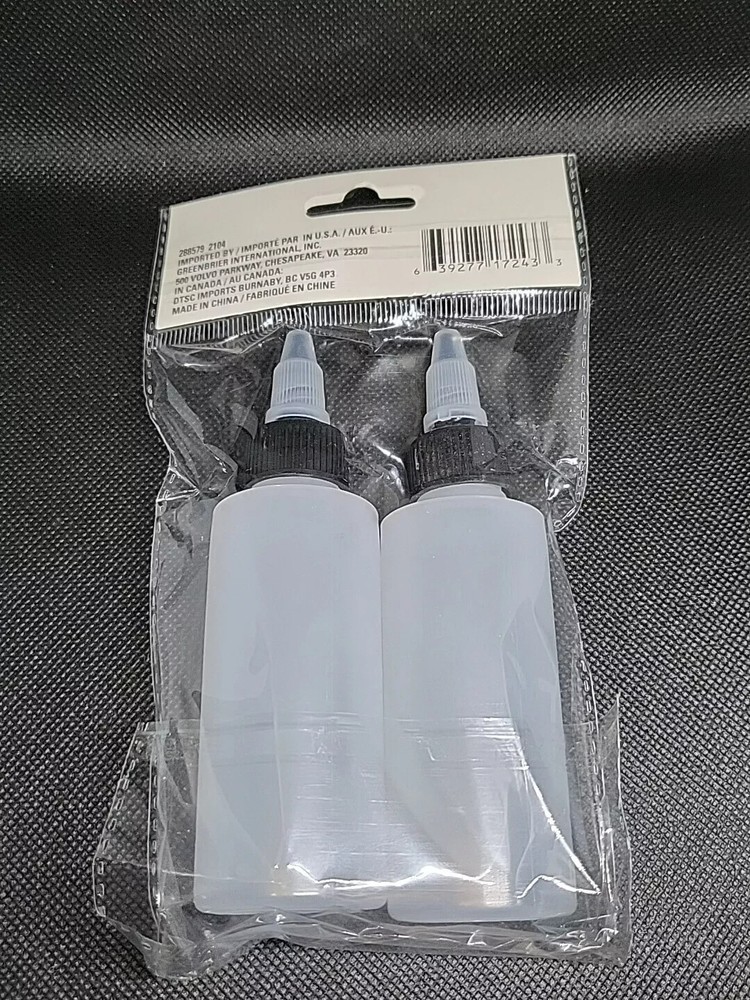 2 PACK 2oz (60ml) Squeez Applicator Bottles NEW IN PACK !!!