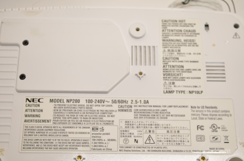 Used NEC NP200 Projector With Video & Power Cables & Remote - Tested