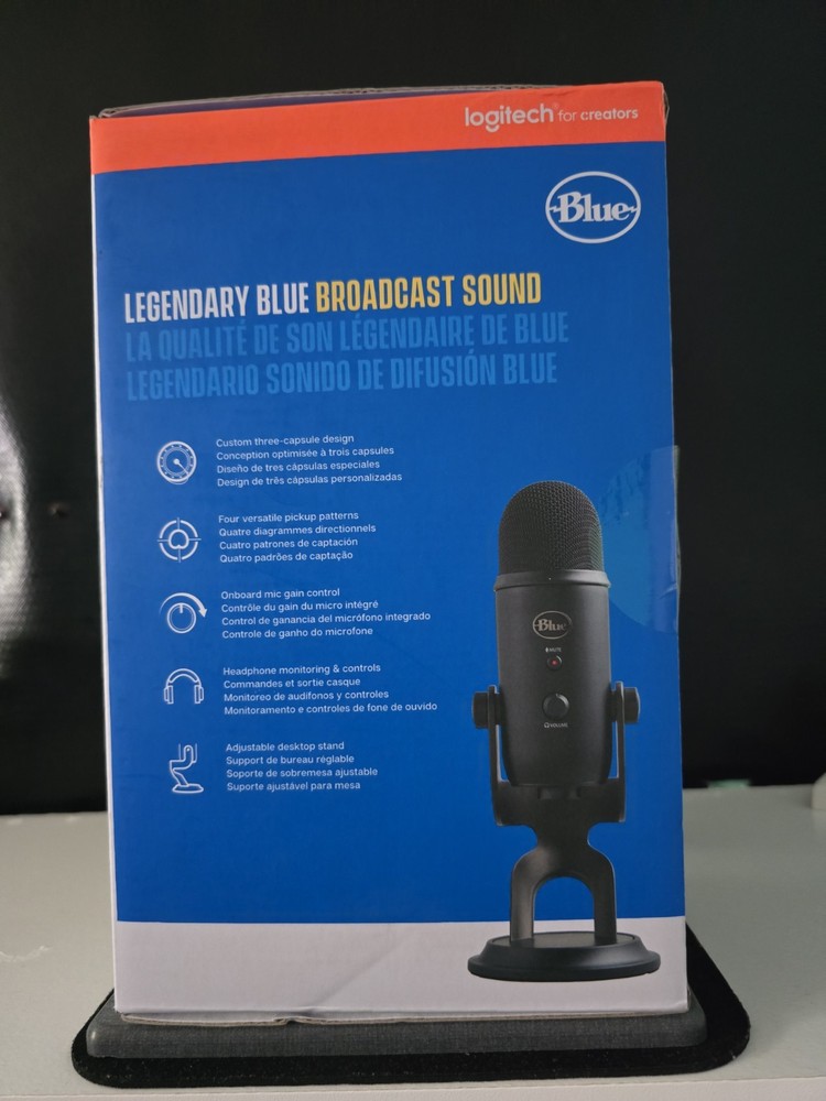 Blue Yeti USB Microphone Multi-Pattern Black with Mute Switch & Gain Control
