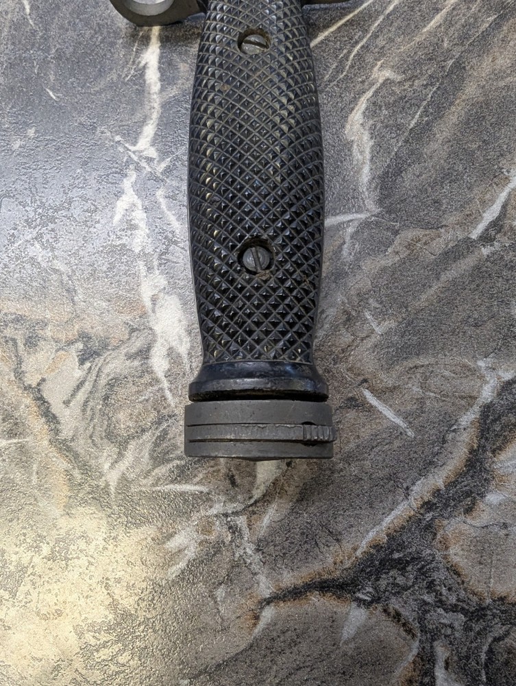 VINTAGE ORIGINAL US MADE M7 KNIFE