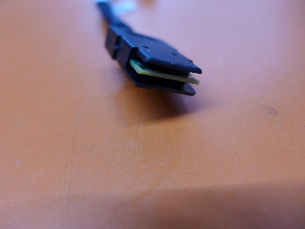 Genuine Dell SAS Server RAID T340 Cable X2N98
