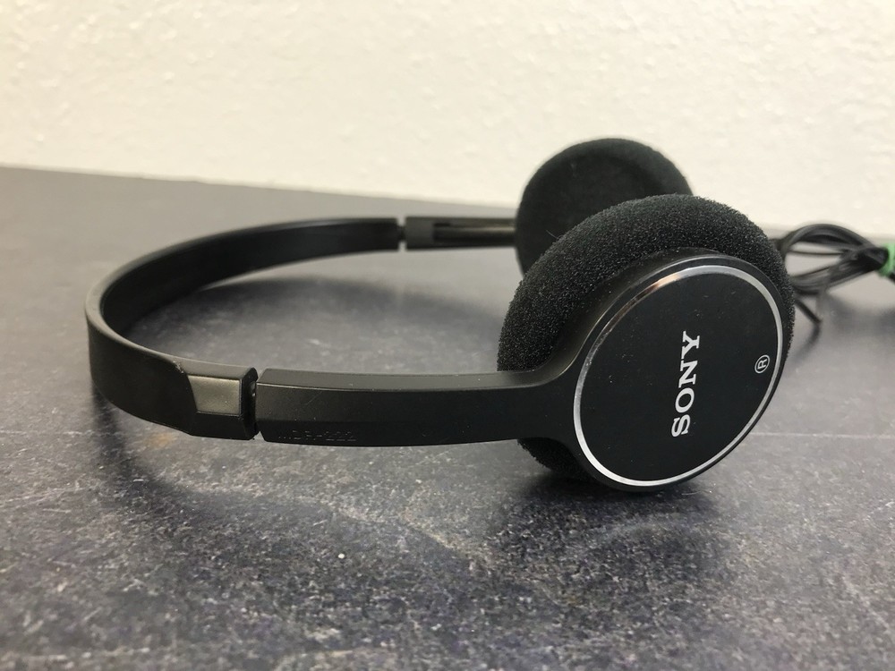 Sony CD Discman ESP2 D-E805 DAC Portable CD Player