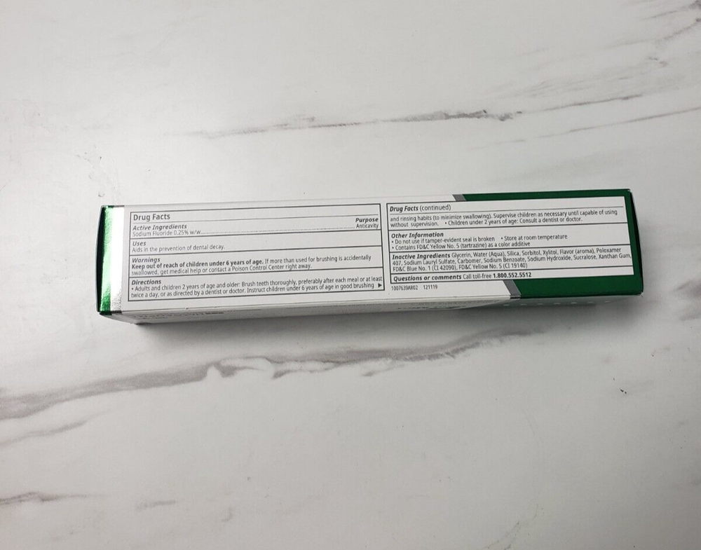 New Opalescence Toothpaste 4.7oz Teeth Whitening Formula Regular Size Cool Mint