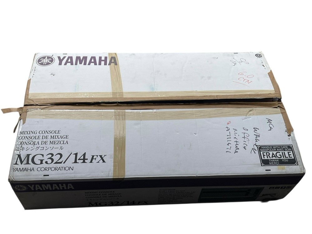 Yamaha Mixing Console MG32/14FX - Original Box