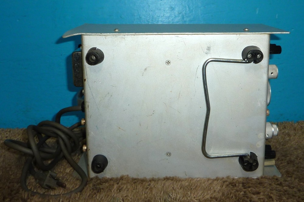 Wavetek Triggered Voltage Control Generator VCG Model 112