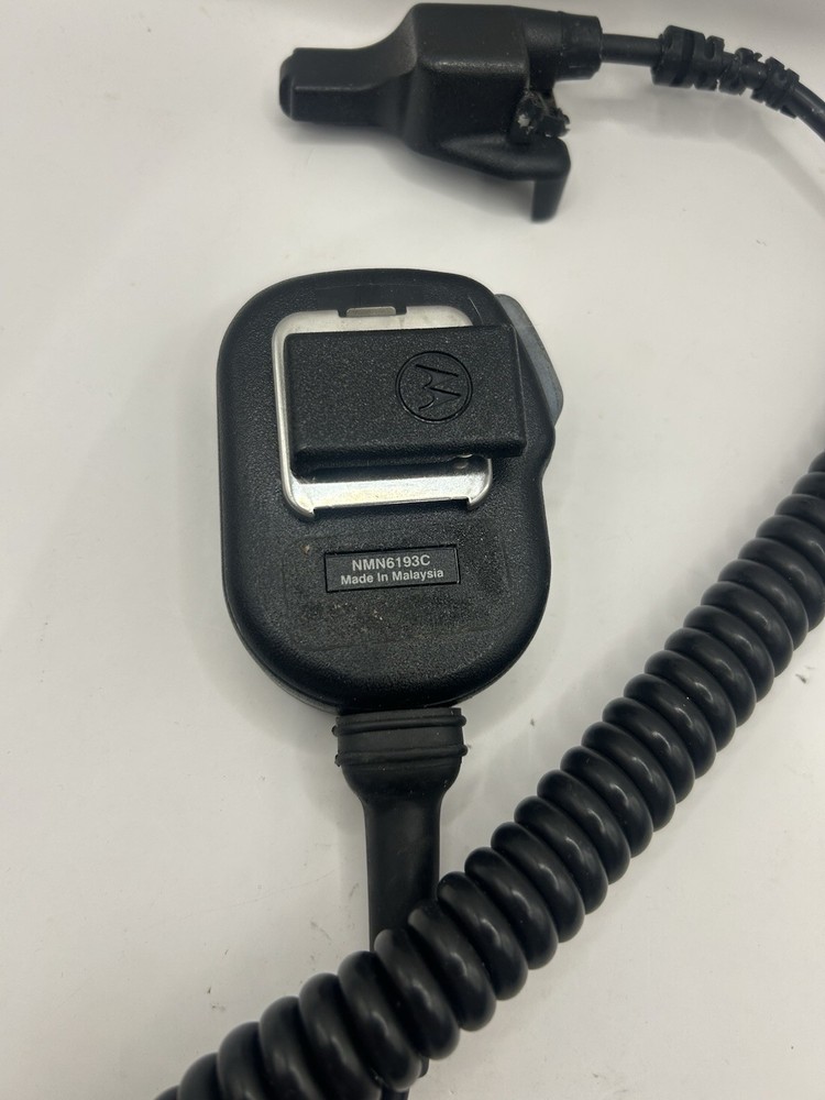 Motorola NMN6193C Commander remote speaker microphone for HT1000, XTS5000