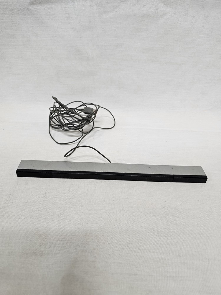Nintendo Wii Sensor Bar - Silver, Tested And working