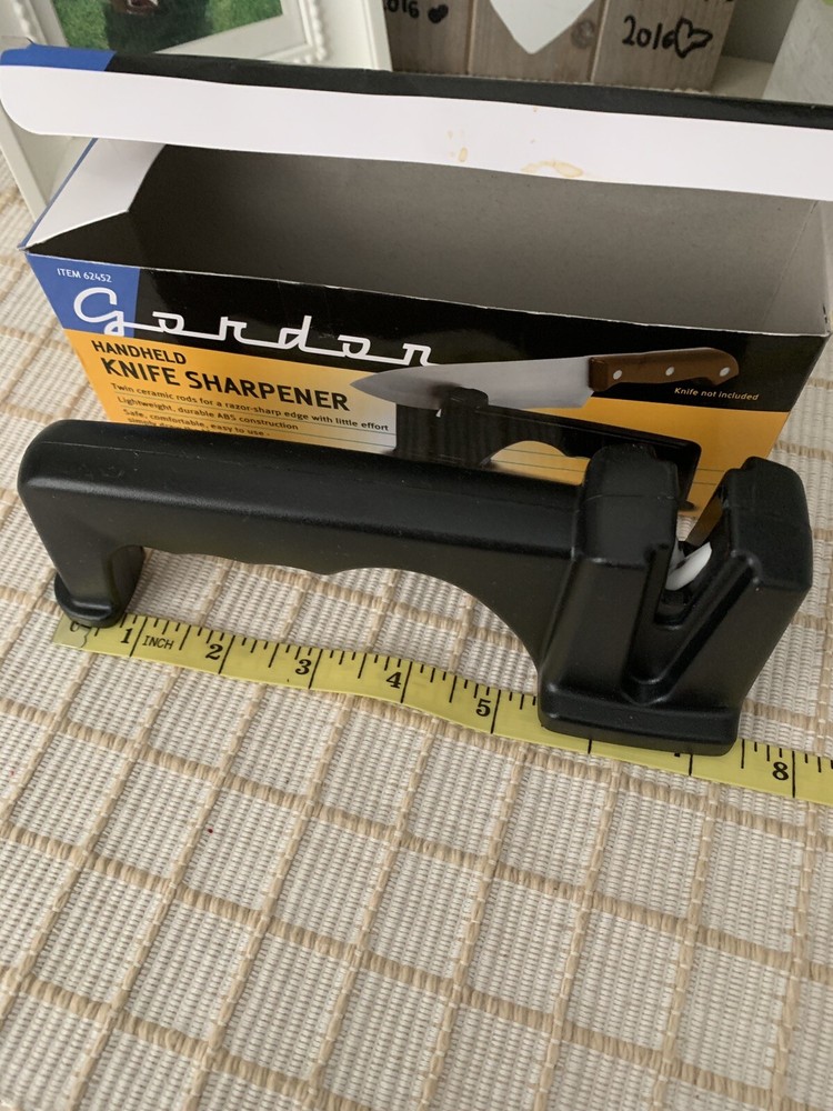 Gordon Hand Held Knife Sharpener V Groove Twin Ceramic Rods