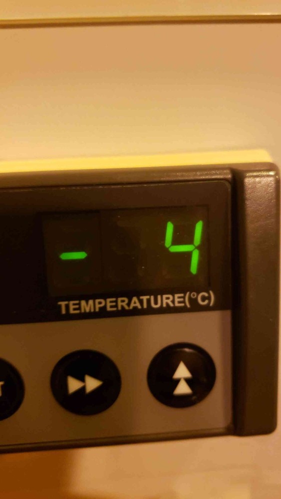 Sanyo Undercounter Lab Freezer SFL6111W Compact TESTED(100798)