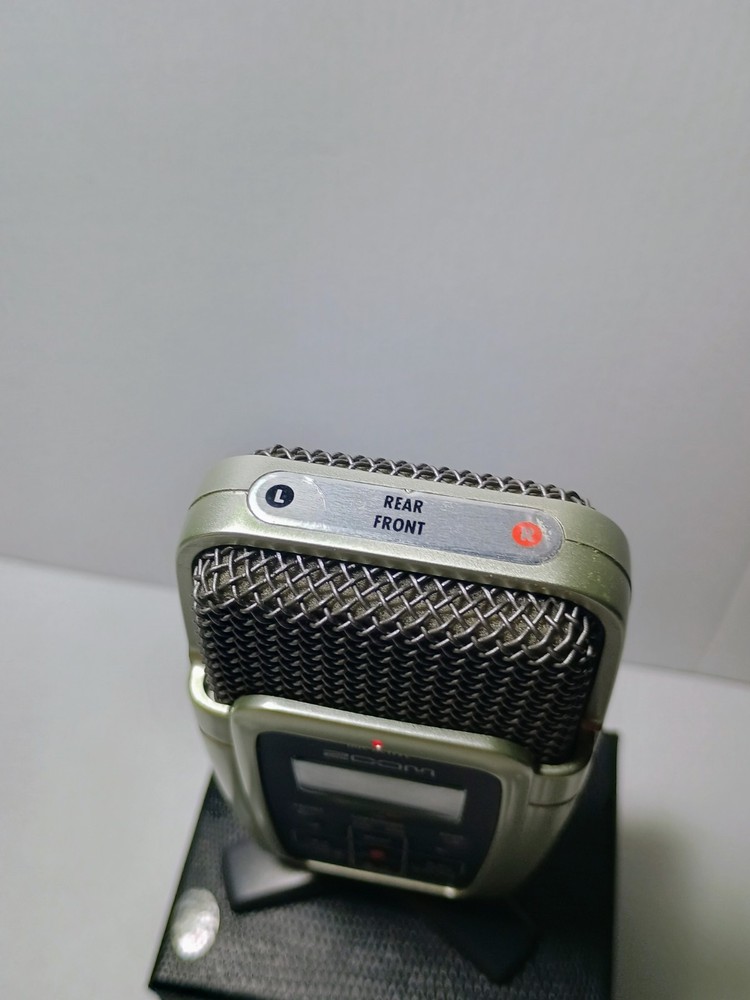 Zoom H2 Recorder Handheld MP3/Wav Portable Mic READ