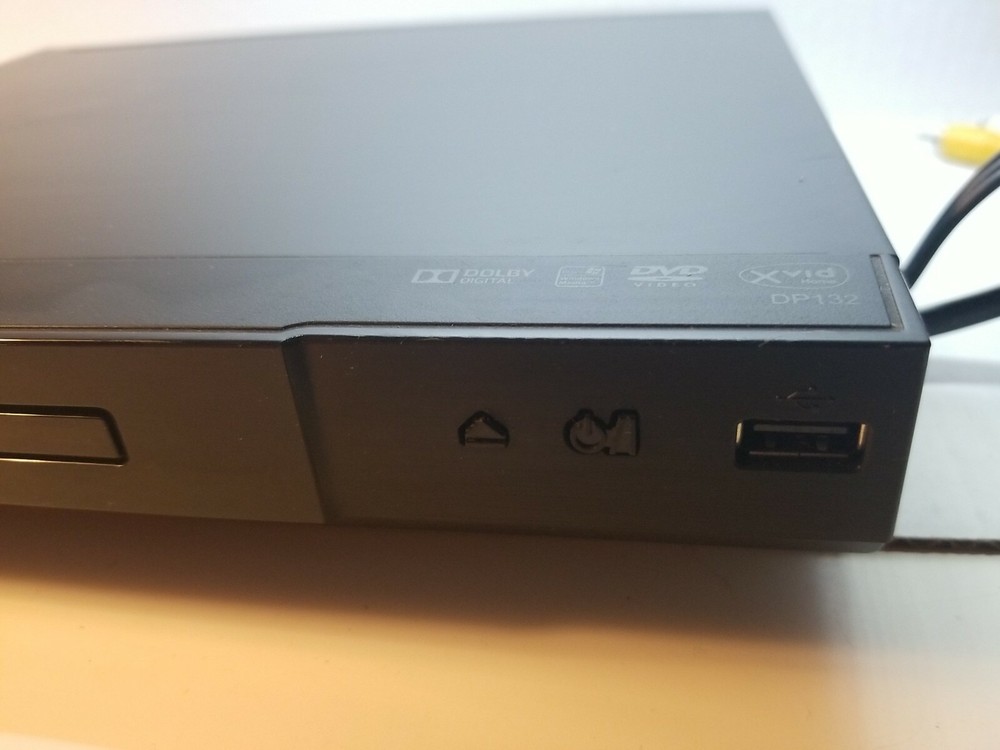 LG DVD CD Dolby Digital Player XVid Home