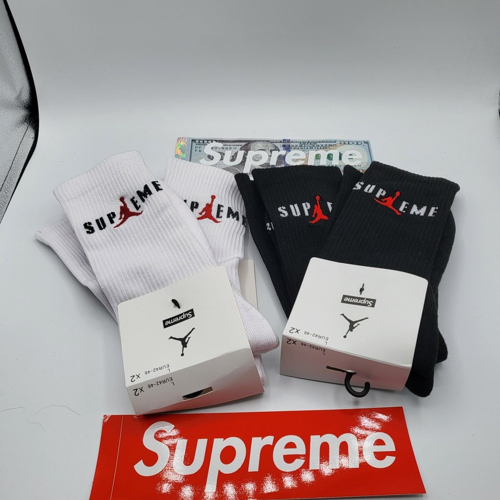100% Authentic Supreme x Jordan 2 Pack White Crew Men’s Large