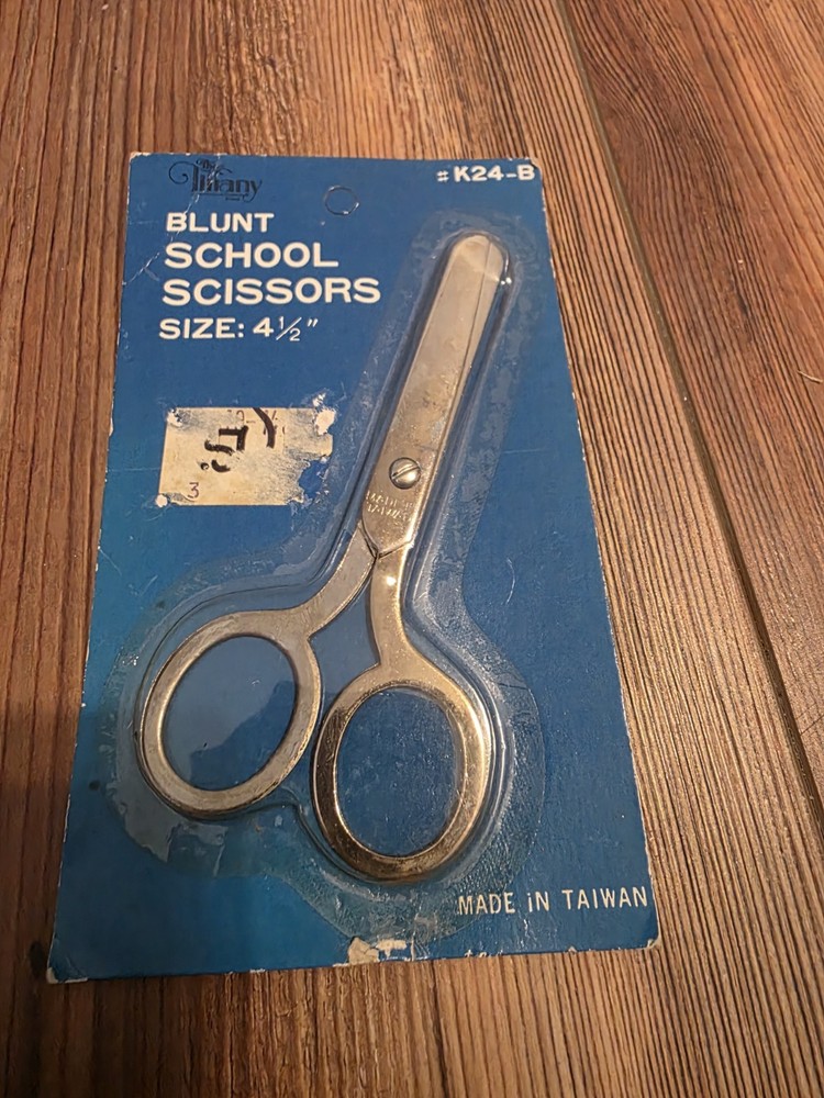 Vintage Blunt Tipped School Scissors