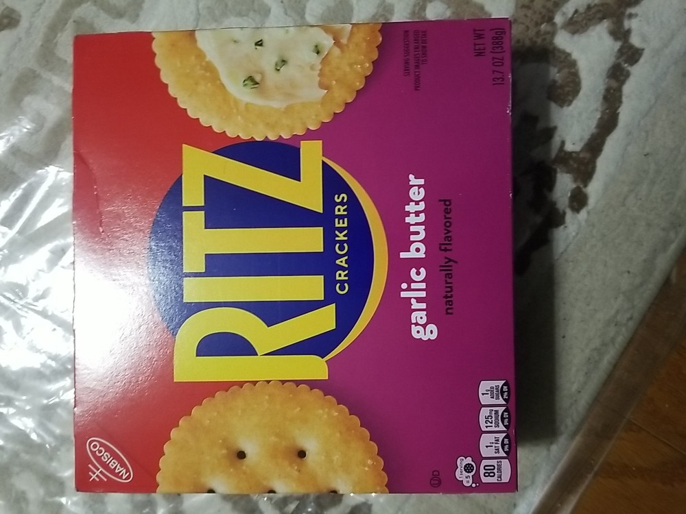 Ritz Garlic Butter Crackers 13.7 oz