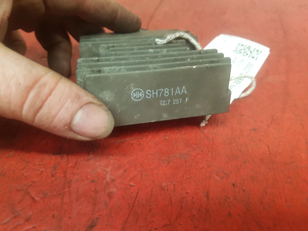 HONDA CBR 2012 REGULATOR / RECTIFIER