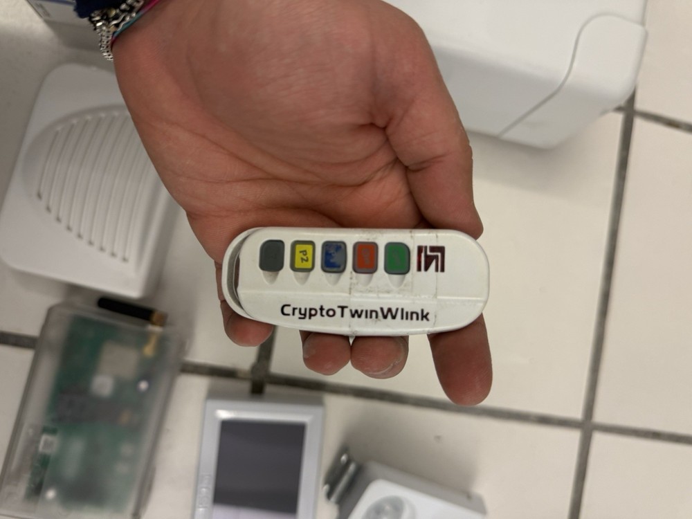 CSI INFINITE CP24 Alarm Center Complete Works With Additional Objects