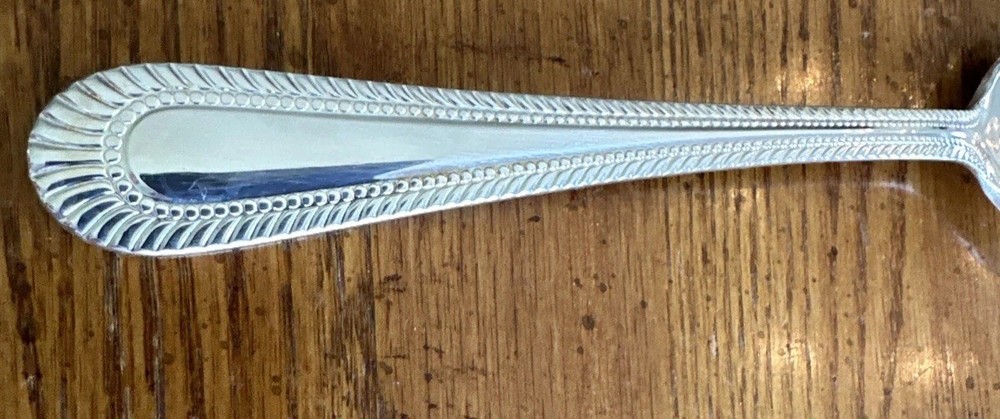 WALLACE Wickham Deep Silverplate Serving Spoon Flatware Fan Bead 8.5”
