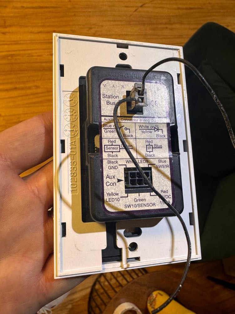 Vantage 8-Button Keypad