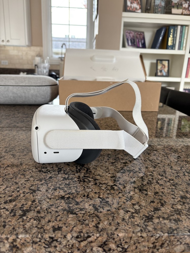 Meta Oculus Quest 2 256gb With Case