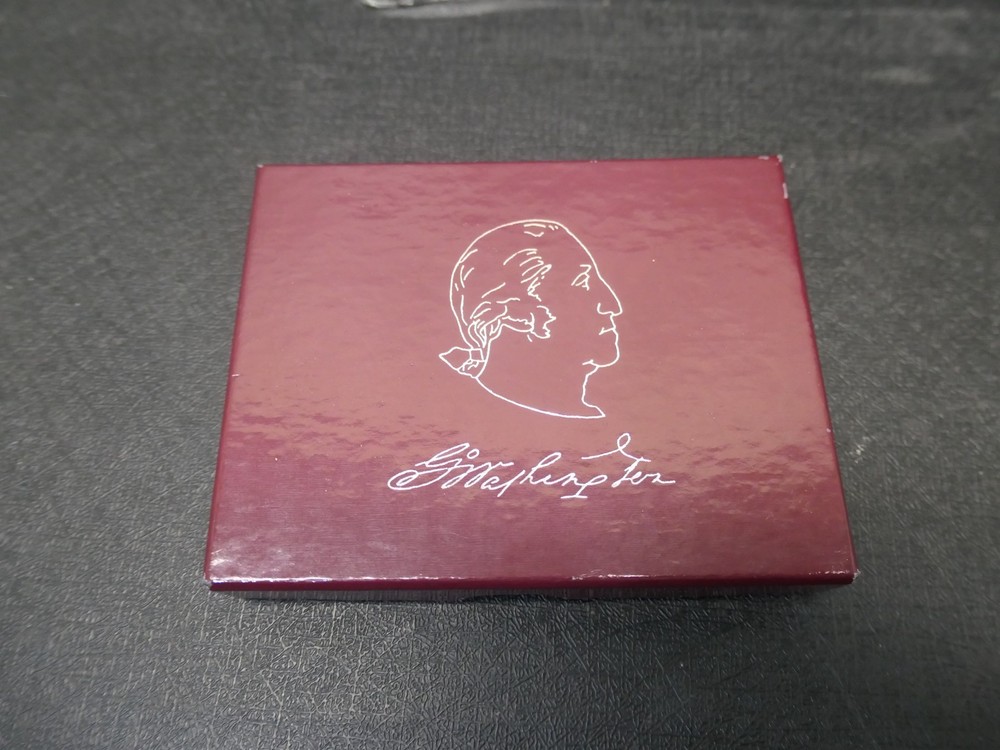 90% Silver Commemorative Half Dollar 1732-1982 W/ Box And COA !!!