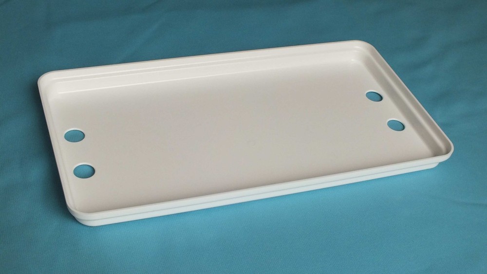 Display Tray plastic 1" x 9" x 17" white -24 pack