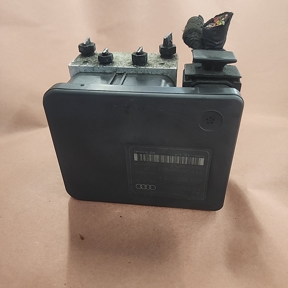 2000 2001 2002 2003 2004 2005 2006 AUDI TT CONVERTIBLE ABS PUMP ABS MODULE