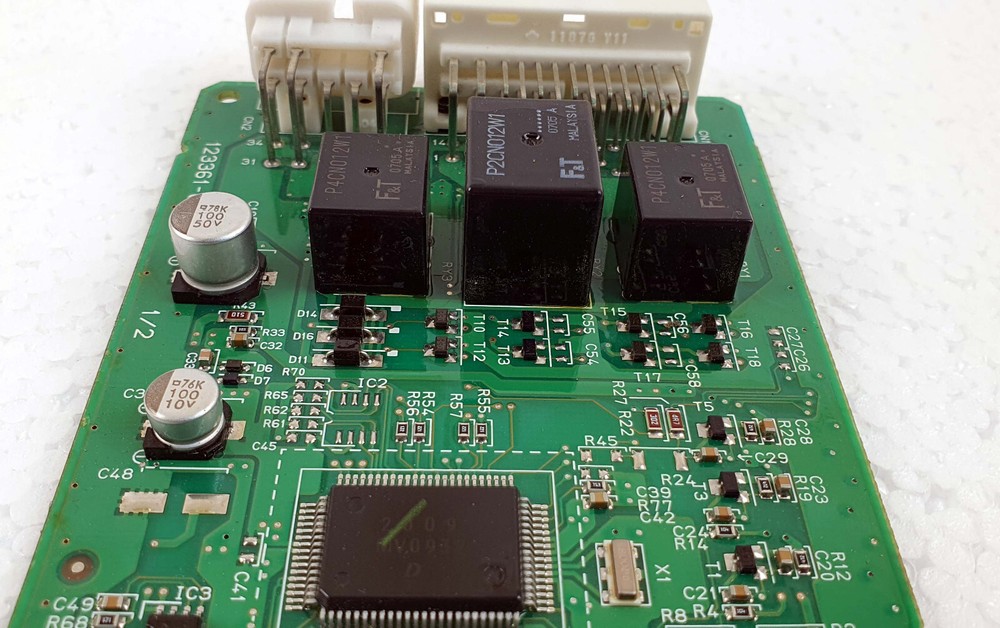 TOYOTA 4RUNNER 2003-2009 Tailgate Liftgate Multiplex Control Module 89222-35010