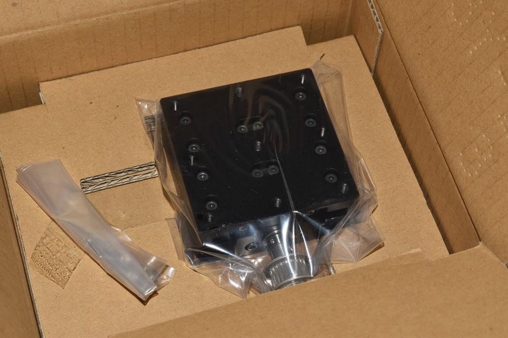*JM* OptoSigma VRB-046-C0 Goniometer for PTR Camera -- New (MSP71)