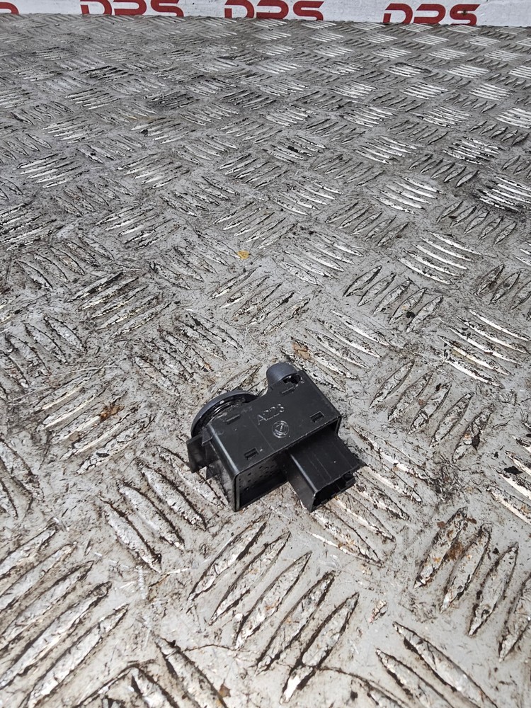 FIAT 500 POP WING MIRROR CONTROL SWITCH 1.2 PETROL S-A SEMI AUTO 2007 - 2015