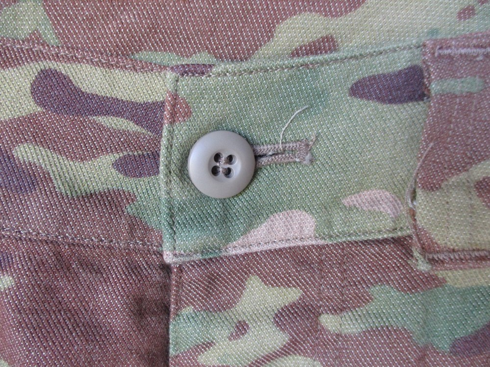 GI Issue OCP, Multicam Combat Pants with Knee Pads, LARGE SHORT