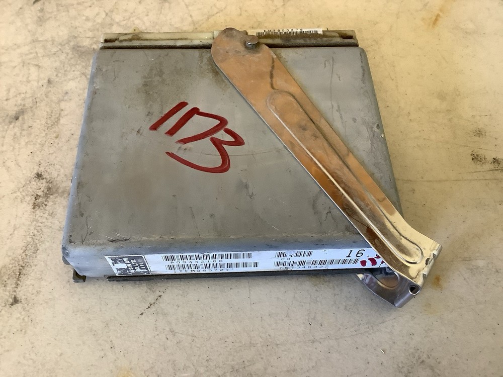 1997 Volvo 70 Transmission Control Module P09442108