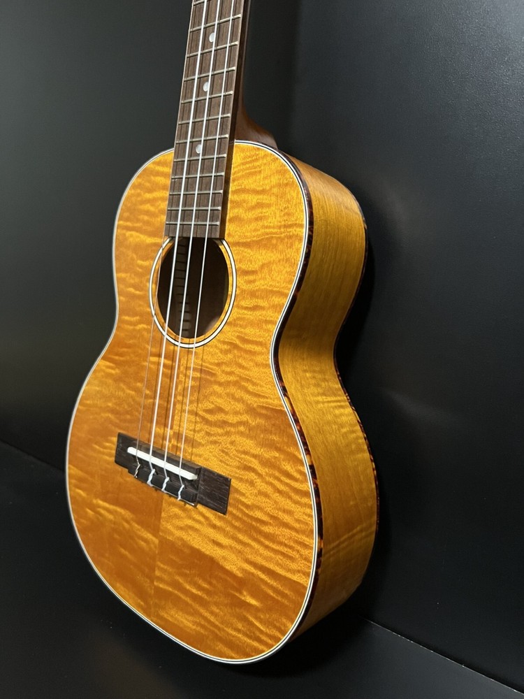 Hula Ukes Maple Tenor 4-String Ukulele