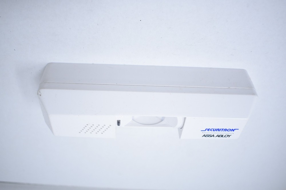 Securitron XMS Exit Motion Sensor Passive Infrared 12/24 VDC Assa Abloy