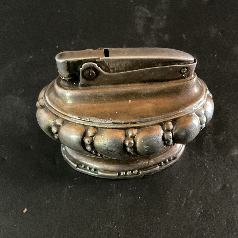 Vintage Ronson Crown Silver Plate Table Lighter