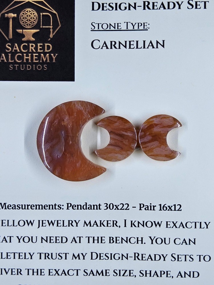 Crescent Moon - Carnelian - Design-Ready Set