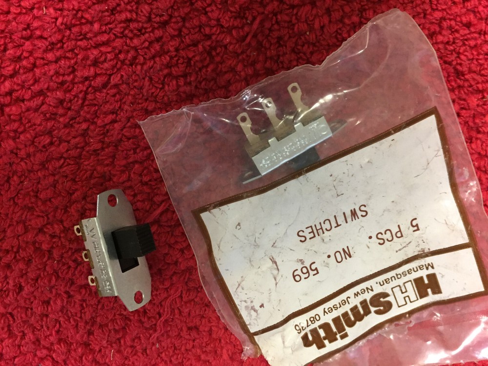 569 HH SMITH 3 PRONG SLIDE SWITCH 1 PCS NOS